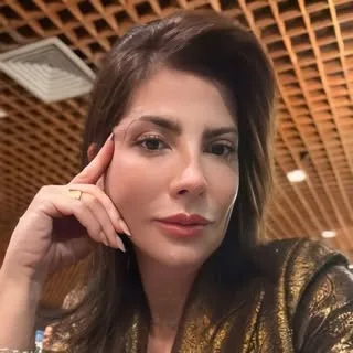 Priscila Sastre — Sócia-diretora · Marketing, Financeiro e Administrativo